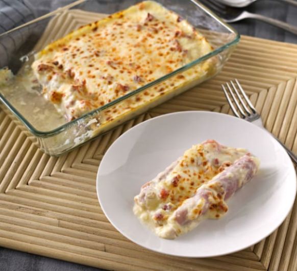 Espárragos blancos frescos gratinados