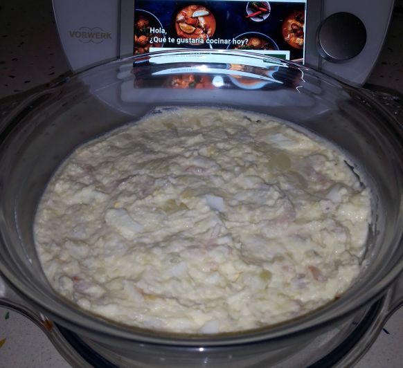 ENSALADILLA DE RAPE Y GAMBAS